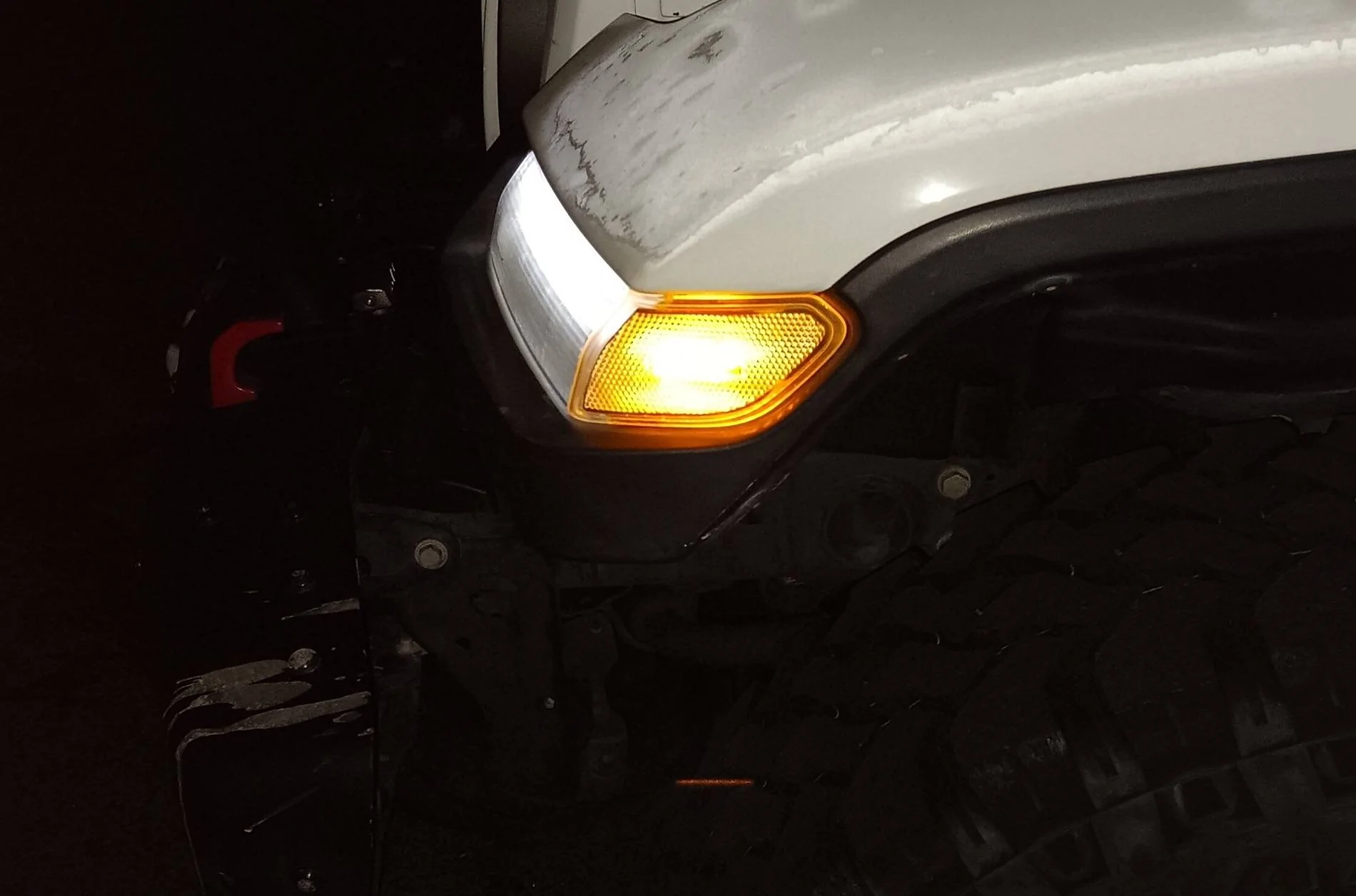 Jeep Wrangler JL Clear OEM LED side marker 1000041937