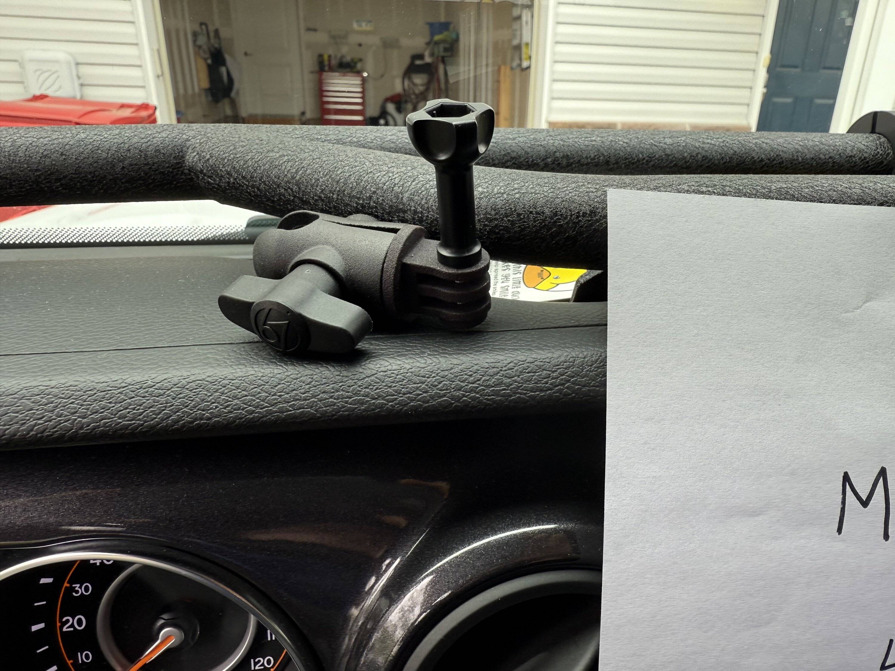Jeep Wrangler JL Vector Off Road JL E-Dock w/ accessories $100 IMG_0528