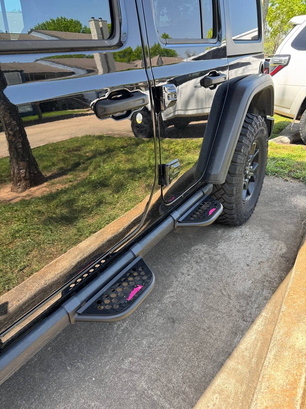 Jeep Wrangler JL IAG EZ Steps installed IMG_2186