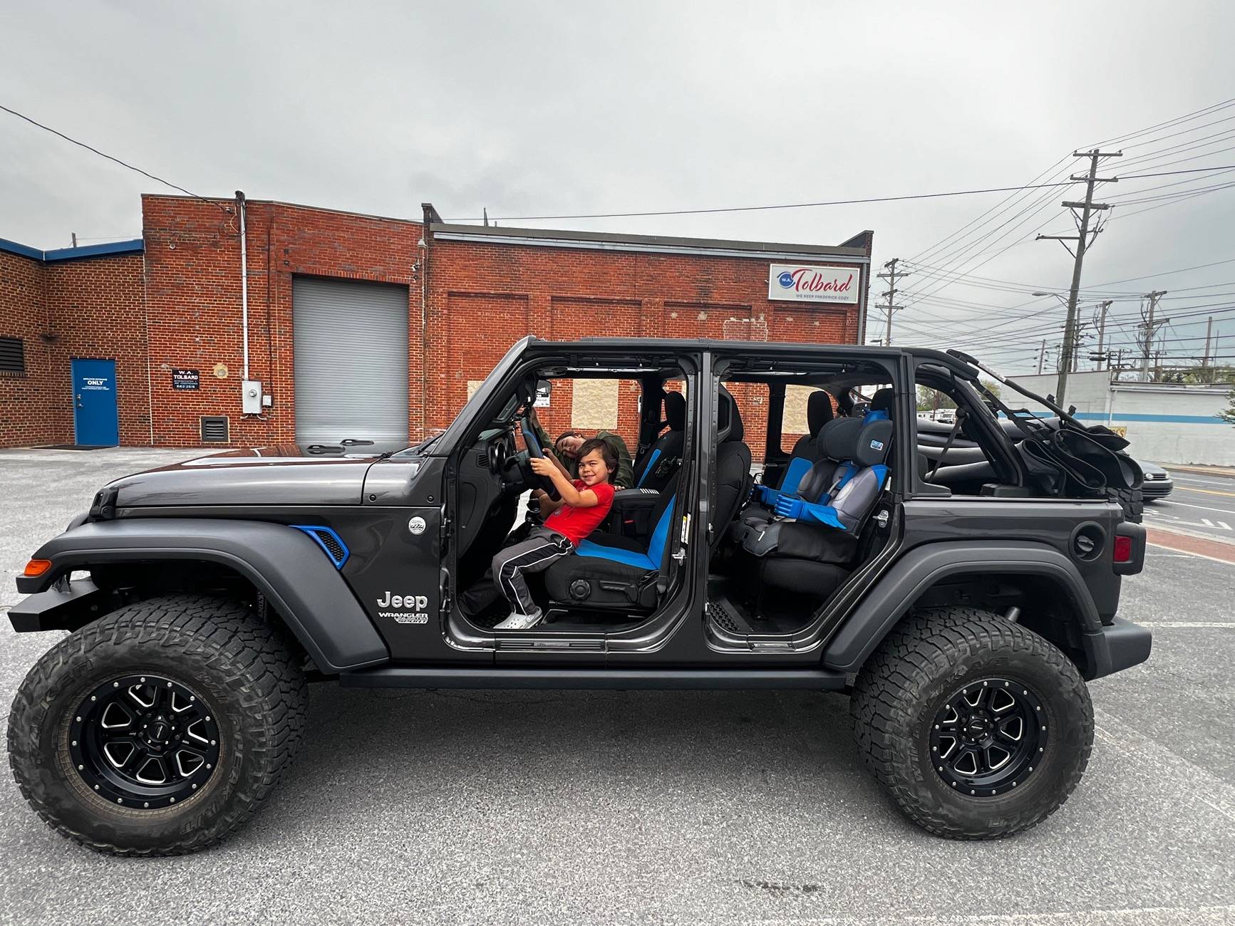 Jeep Wrangler JL Moab bound!! What am I missing!?!? IMG_1992