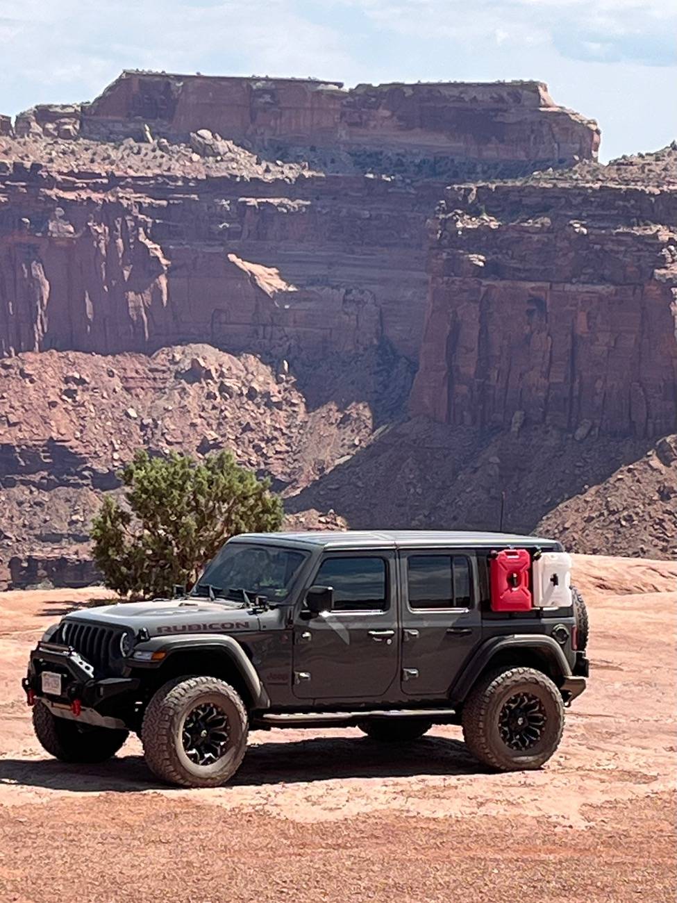 Jeep Wrangler JL Moab bound!! What am I missing!?!? IMG_5352