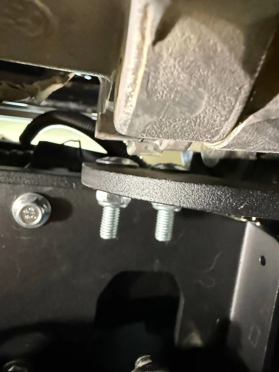 Jeep Wrangler JL Warn winch plate install IMG_2709