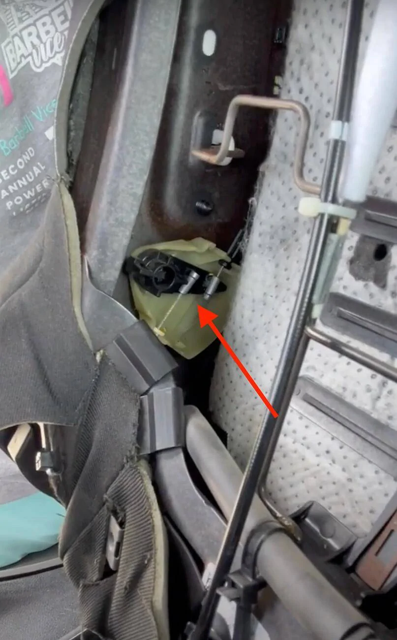 Jeep Wrangler JL Driver's Seat Back Tilt function - FAILURE Screenshot 2025-04-26 at 4.35.56 PM