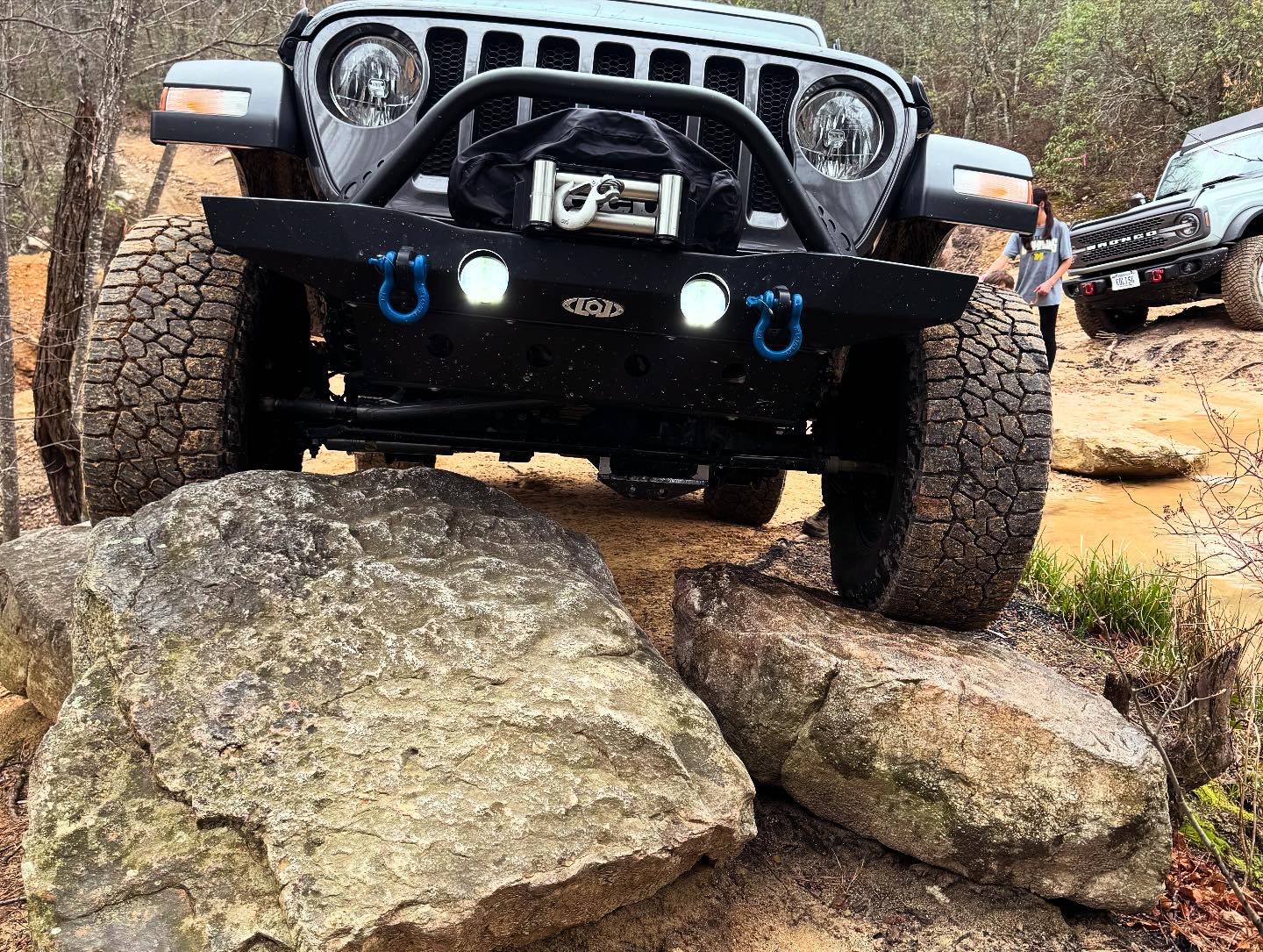 Jeep Wrangler JL Let me see your front bumper. 74155029-EE2E-4227-BBCF-623F3816BEA8