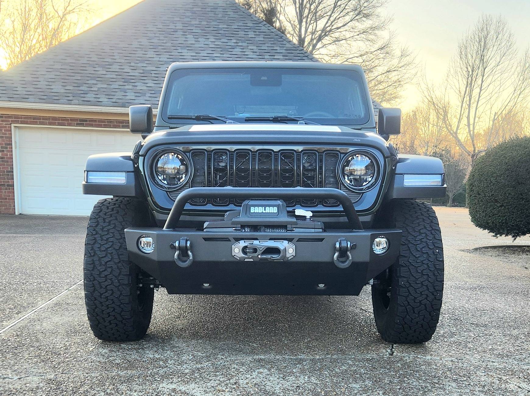 Jeep Wrangler JL Let me see your front bumper. Front Bumper