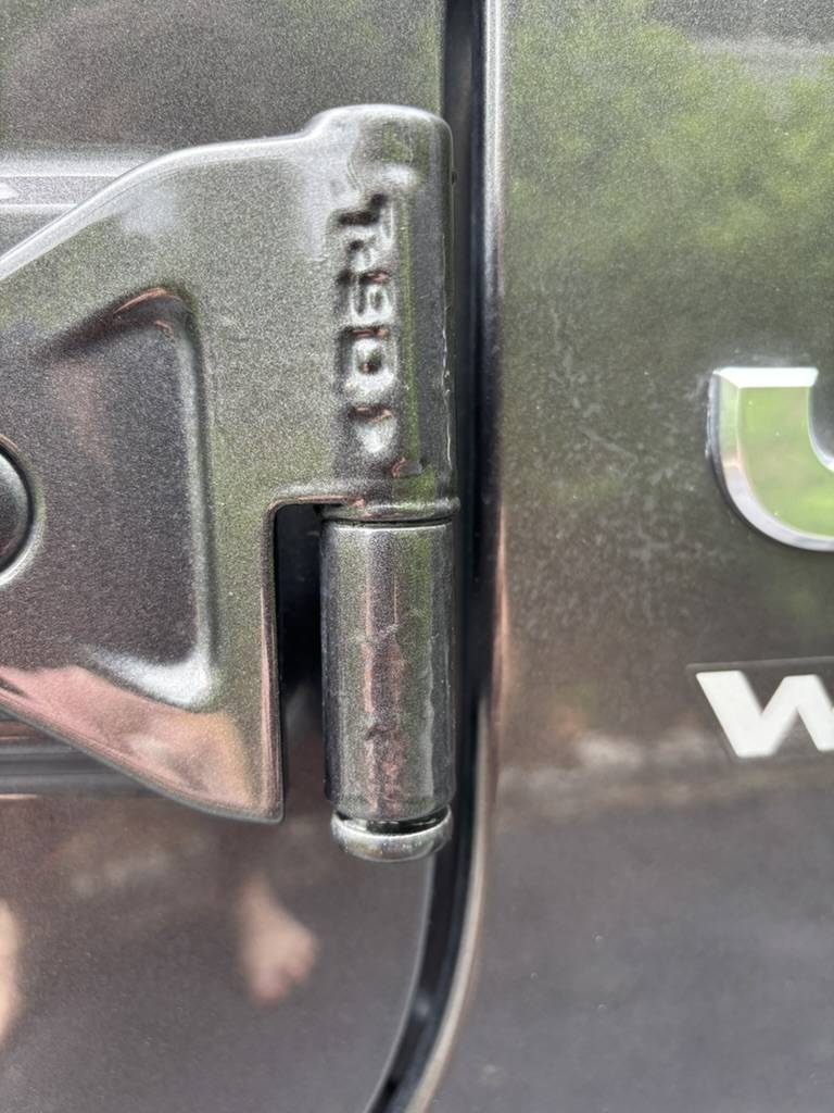 Jeep Wrangler JL 2019 JLU ongoing corrosion issues A3702B95-7D68-447D-A18F-3C76CAC2C5C3_1_105_c