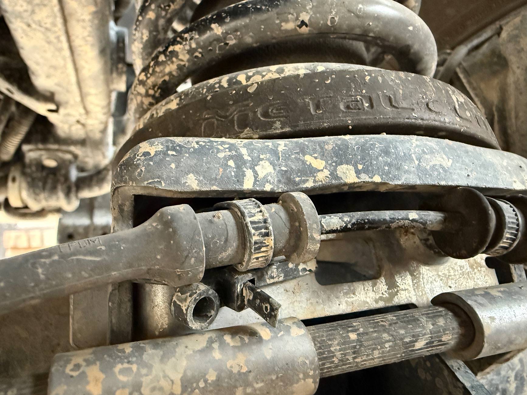 Jeep Wrangler JL Brake Cable Bracket Zip Tied?? IMG_1239