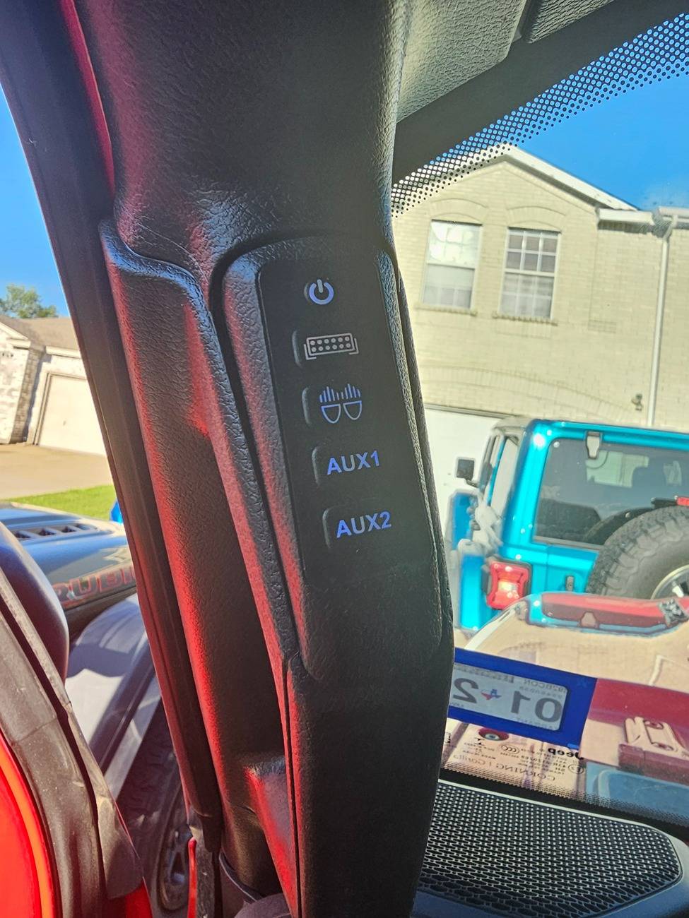 Jeep Wrangler JL Dual trigger reverse light wiring? 20250507_183215