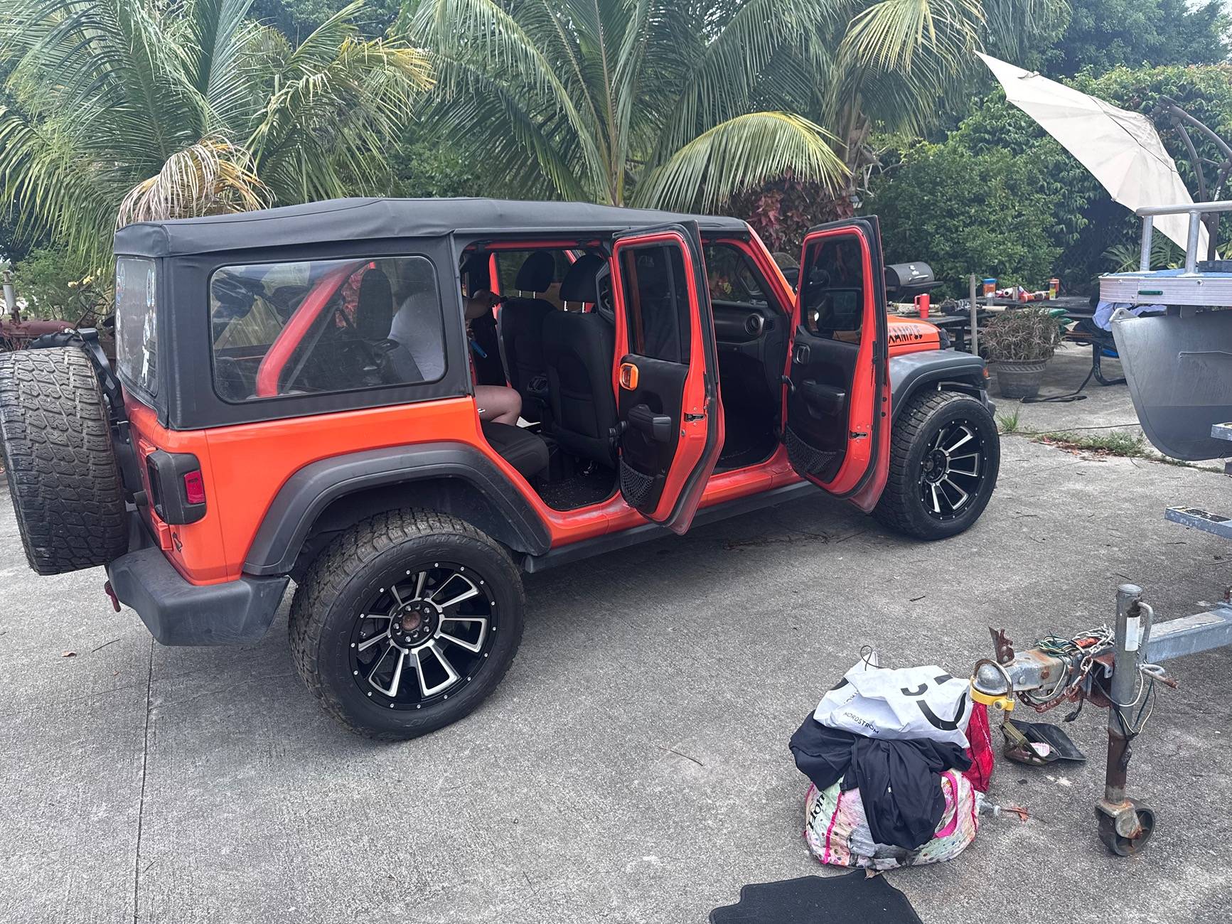 Jeep Wrangler JL Vision Rebel 391 wheels IMG_1942