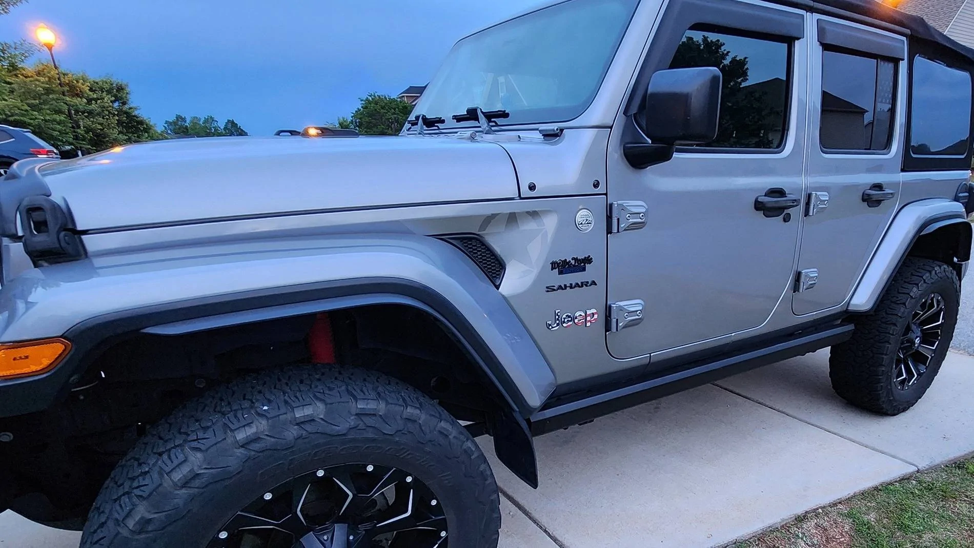 Jeep Wrangler JL What did you do TO your Jeep JL today? Jeep Power Steps -2