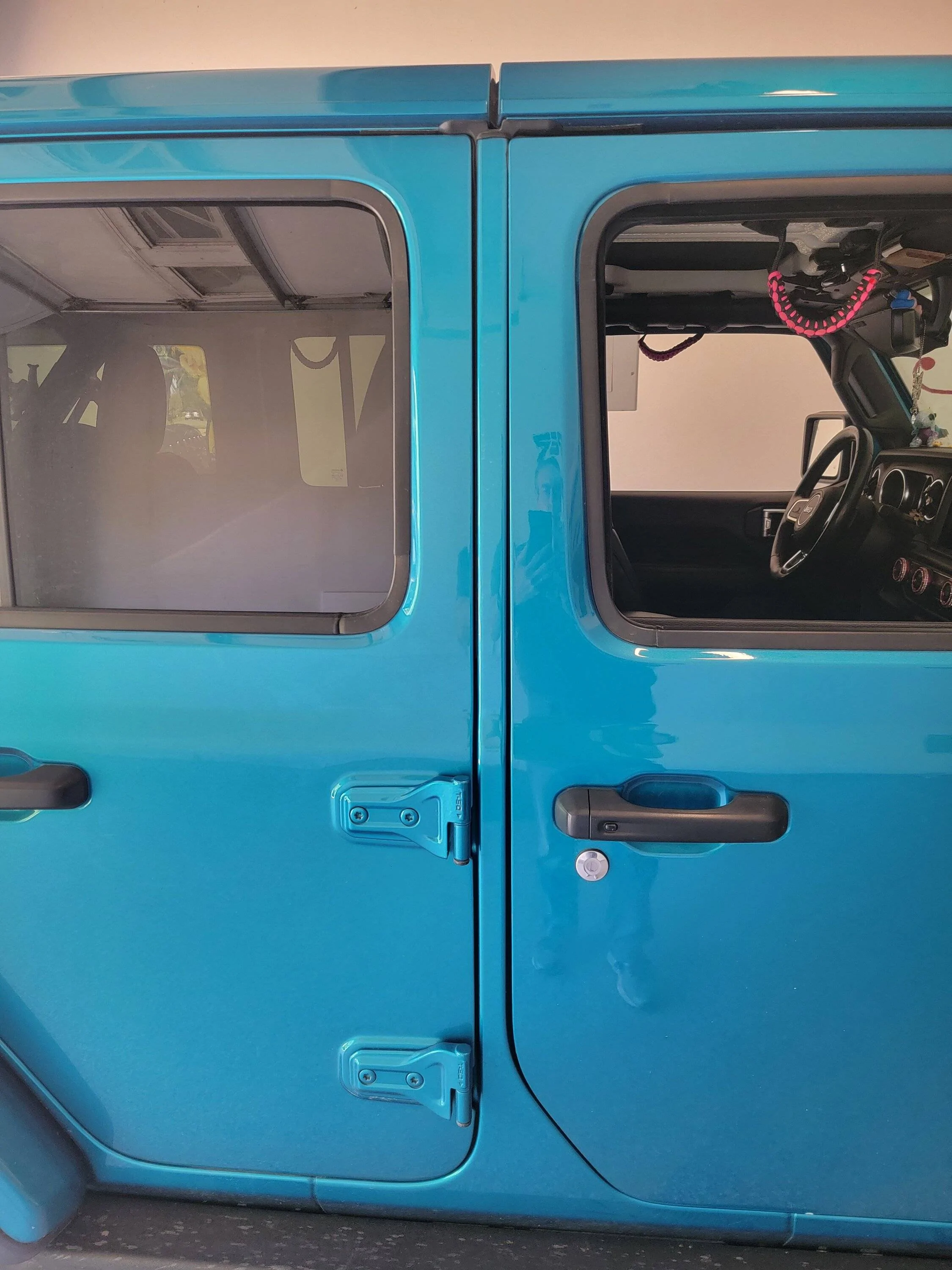 Jeep Wrangler JL JLU Passenger Door Alignment 20250511_095458