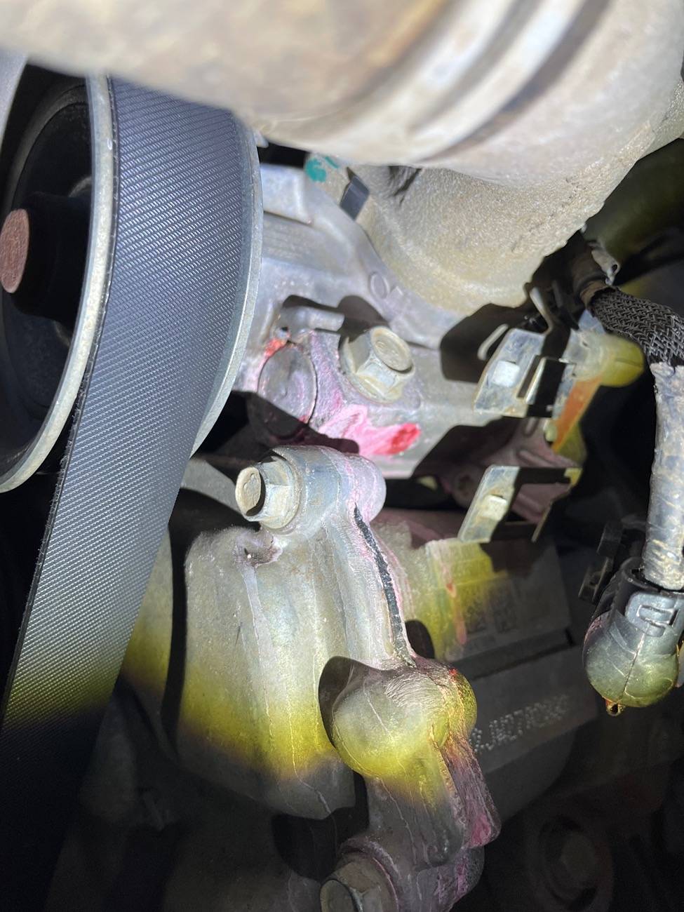 Jeep Wrangler JL Jl coolant tank question IMG_0183