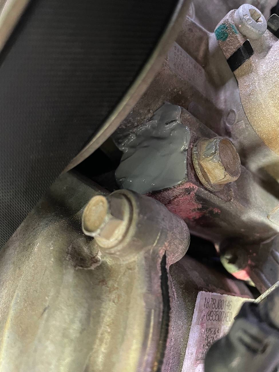 Jeep Wrangler JL Jl coolant tank question IMG_0191