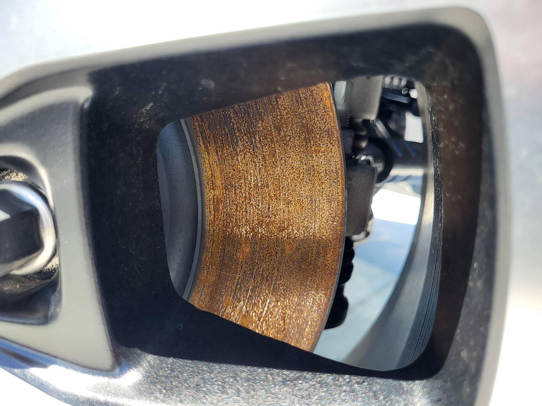 Jeep Wrangler JL How much surface rust on a new 2025 Wrangler is normal? 20250509_131054