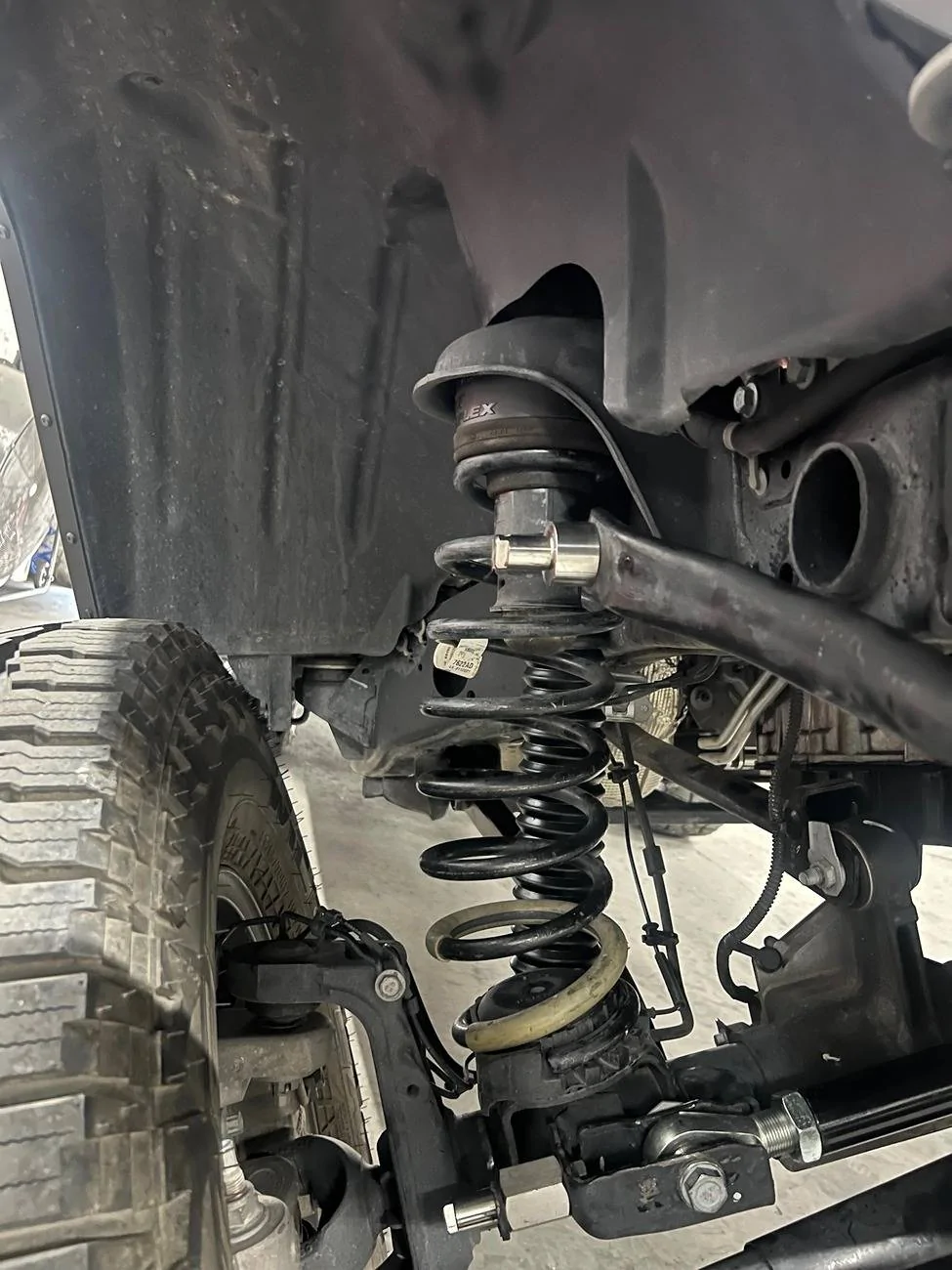 Jeep Wrangler JL Stock-Wheel-Friendly Alternatives for Shock Relocation? extended