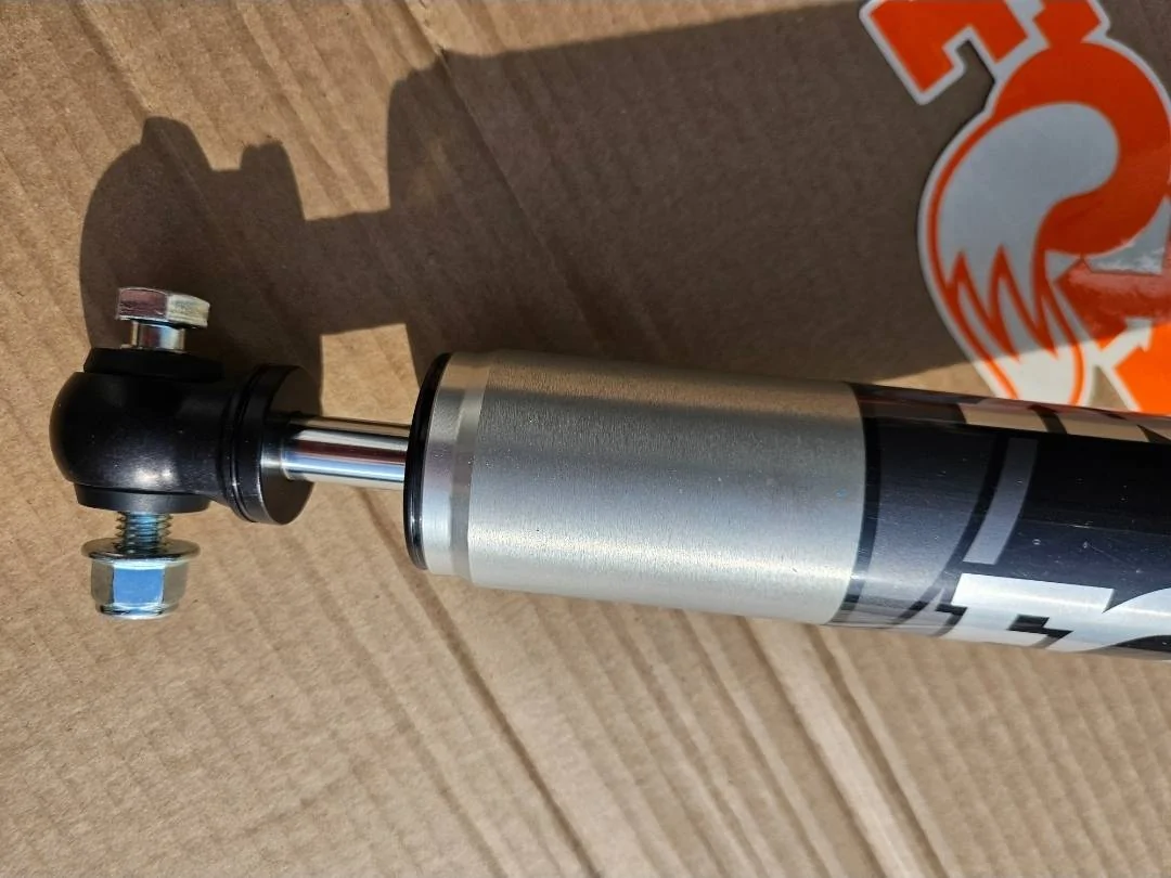 Jeep Wrangler JL Fox Performance 2.0 Through Shaft Stabilizer Screenshot_20250517_222342_Gallery
