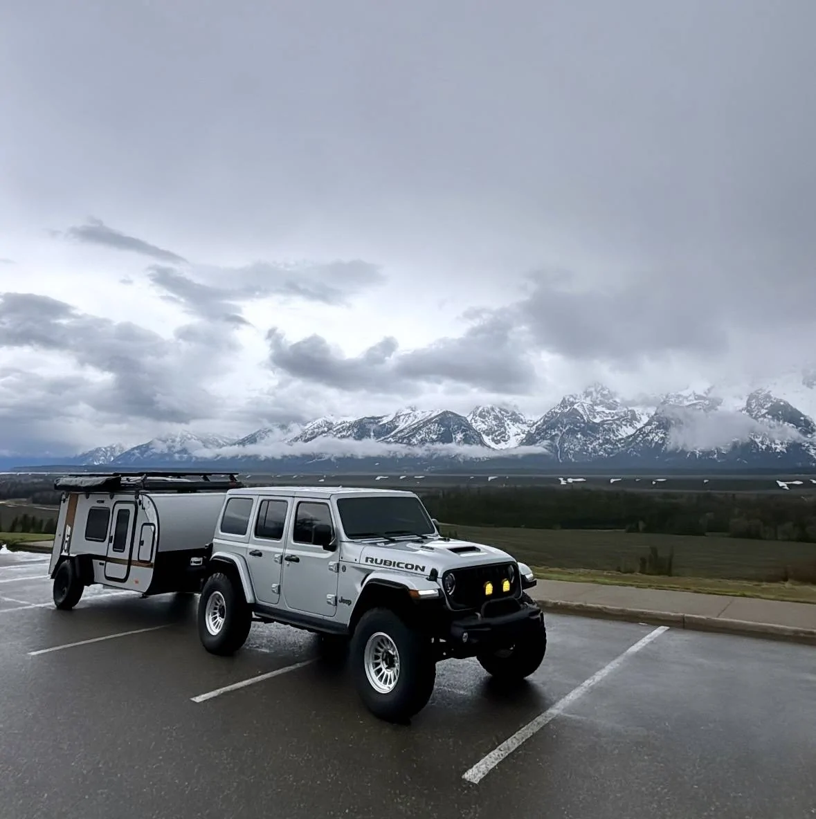 Jeep Wrangler JL Gratuitous towing pics 15F07D34-68D8-4CFF-8E5A-E16461AE1227 (1)