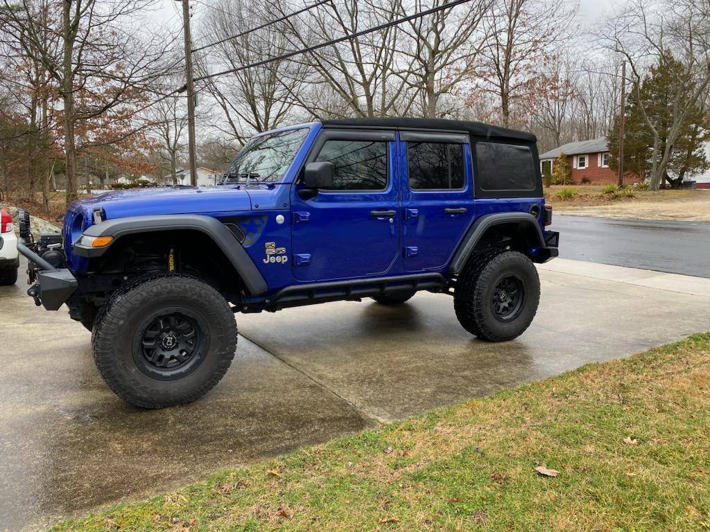 Jeep Wrangler JL 35s or 37s IMG_0298