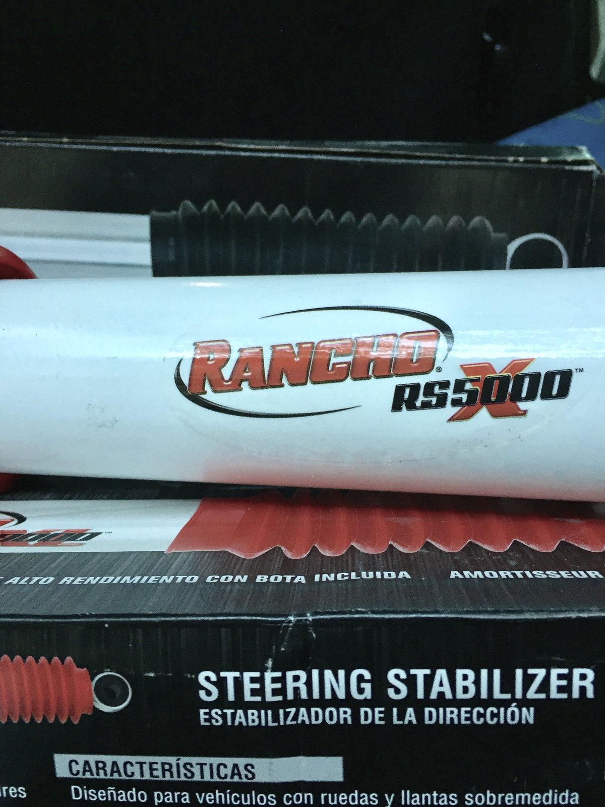 Jeep Wrangler JL Rancho RS5000X shocks IMG_4887