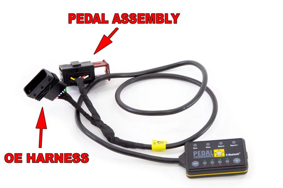 Jeep Wrangler JL Pedal Commander Install... Super EASY! PC-Harness