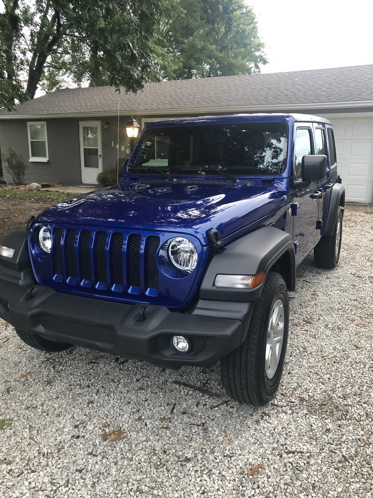 Jeep Wrangler JL Introductions & Welcome Thread 👋 2E07D296-3AA3-4F89-B232-F6789DF76189