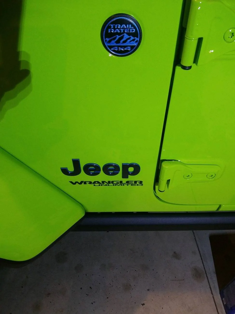Jeep Wrangler JL No more red rubi dash? 98431