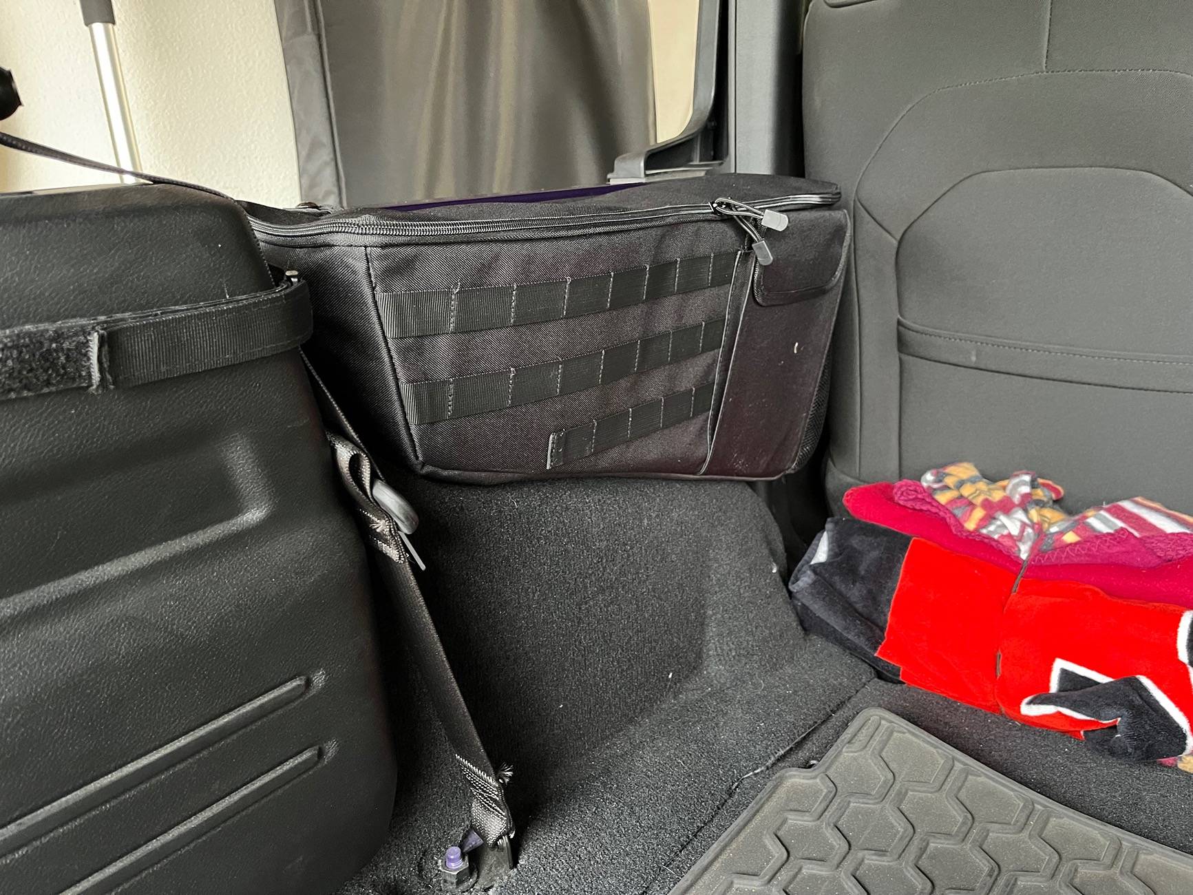 Jeep Wrangler JL Rear storage for 2-doors IMG_2346