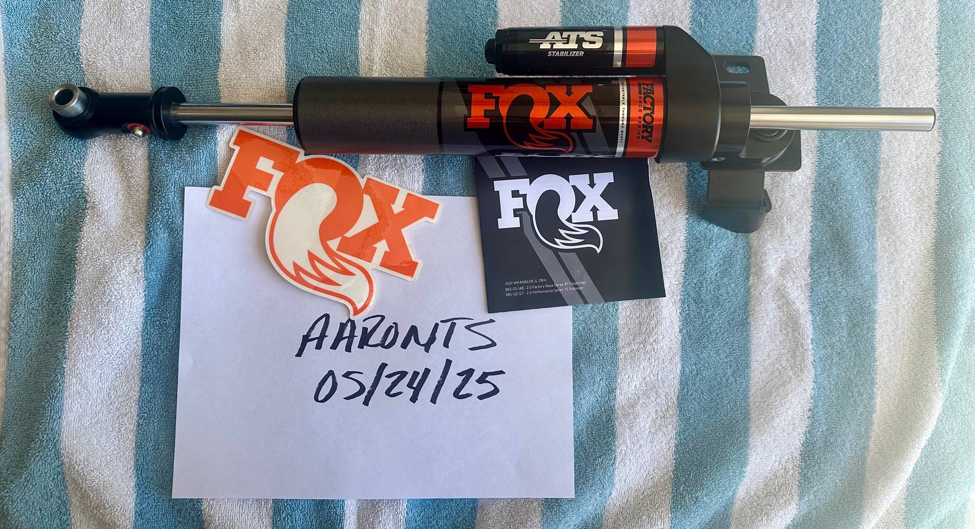 Jeep Wrangler JL Fox ATS 2.0 Steering Stabilizer. IMG_3292