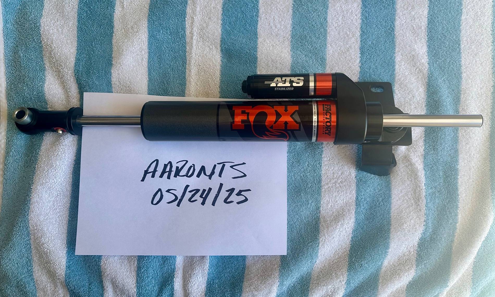 Jeep Wrangler JL Fox ATS 2.0 Steering Stabilizer. IMG_3290