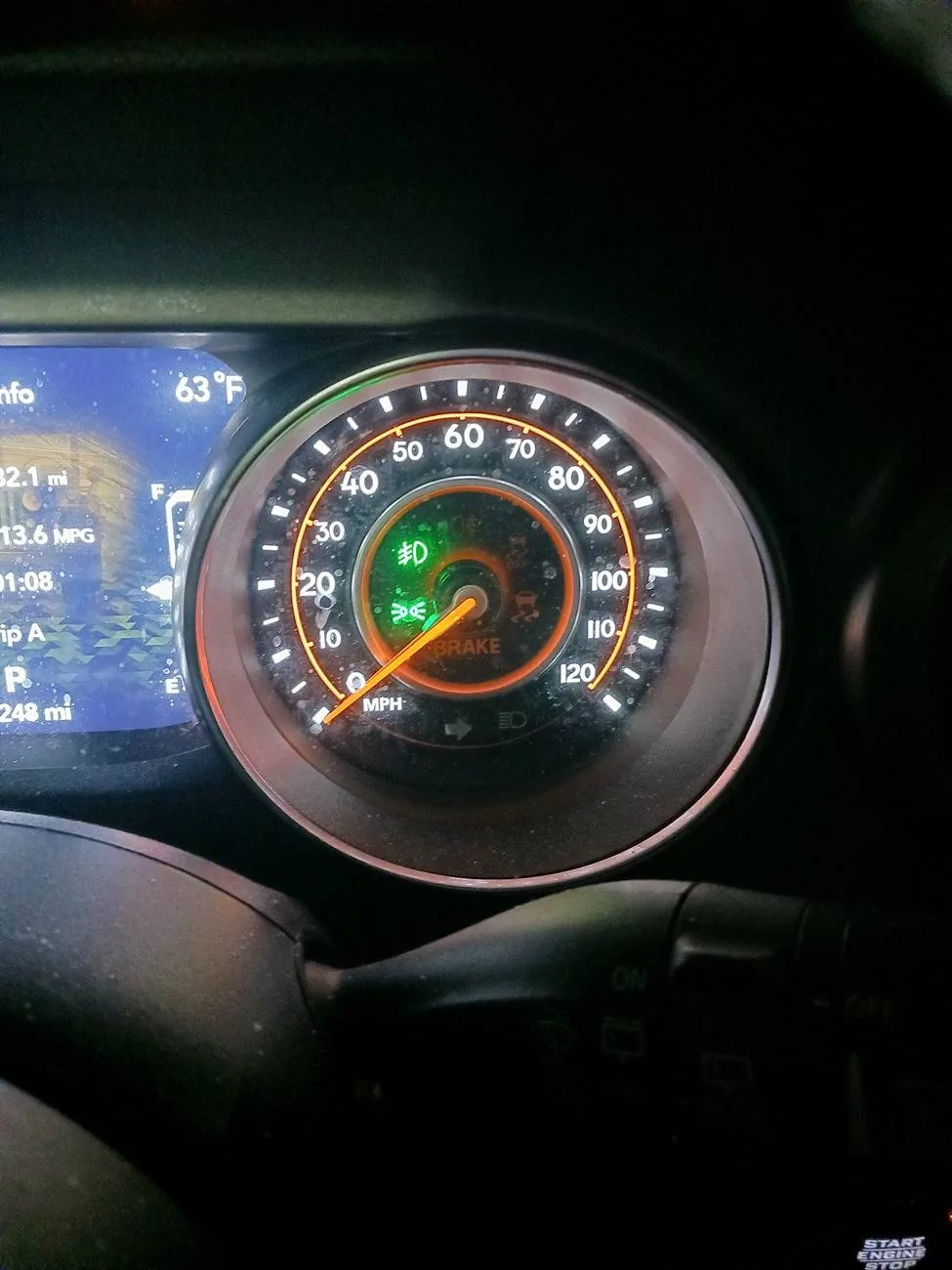 Jeep Wrangler JL Strange Issue With Headlight 'Auto' Setting 20250526_223856