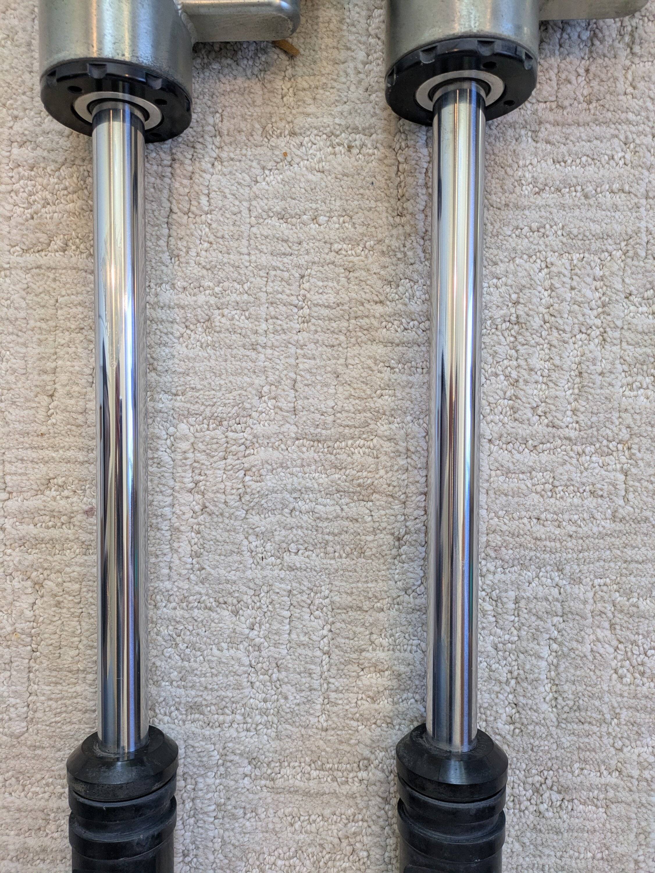 Jeep Wrangler JL ADS 2.5" Reservoir Shocks PXL_20250522_222129223