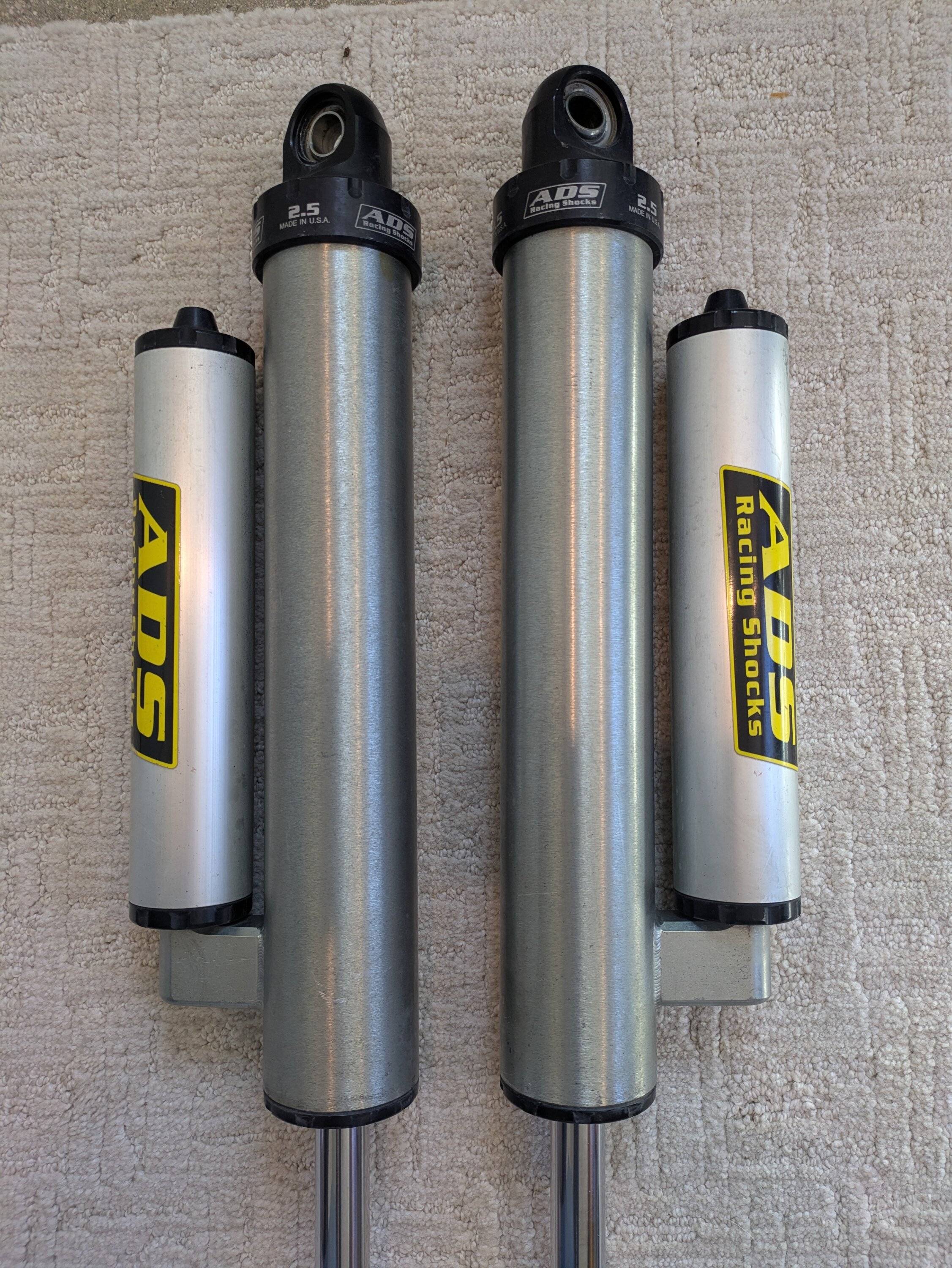Jeep Wrangler JL ADS 2.5" Reservoir Shocks PXL_20250522_224141891