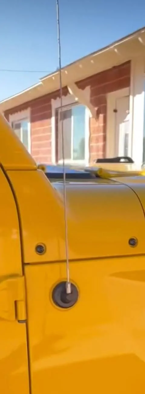 Jeep Wrangler JL Tips for Antenna Removal? IMG_9197