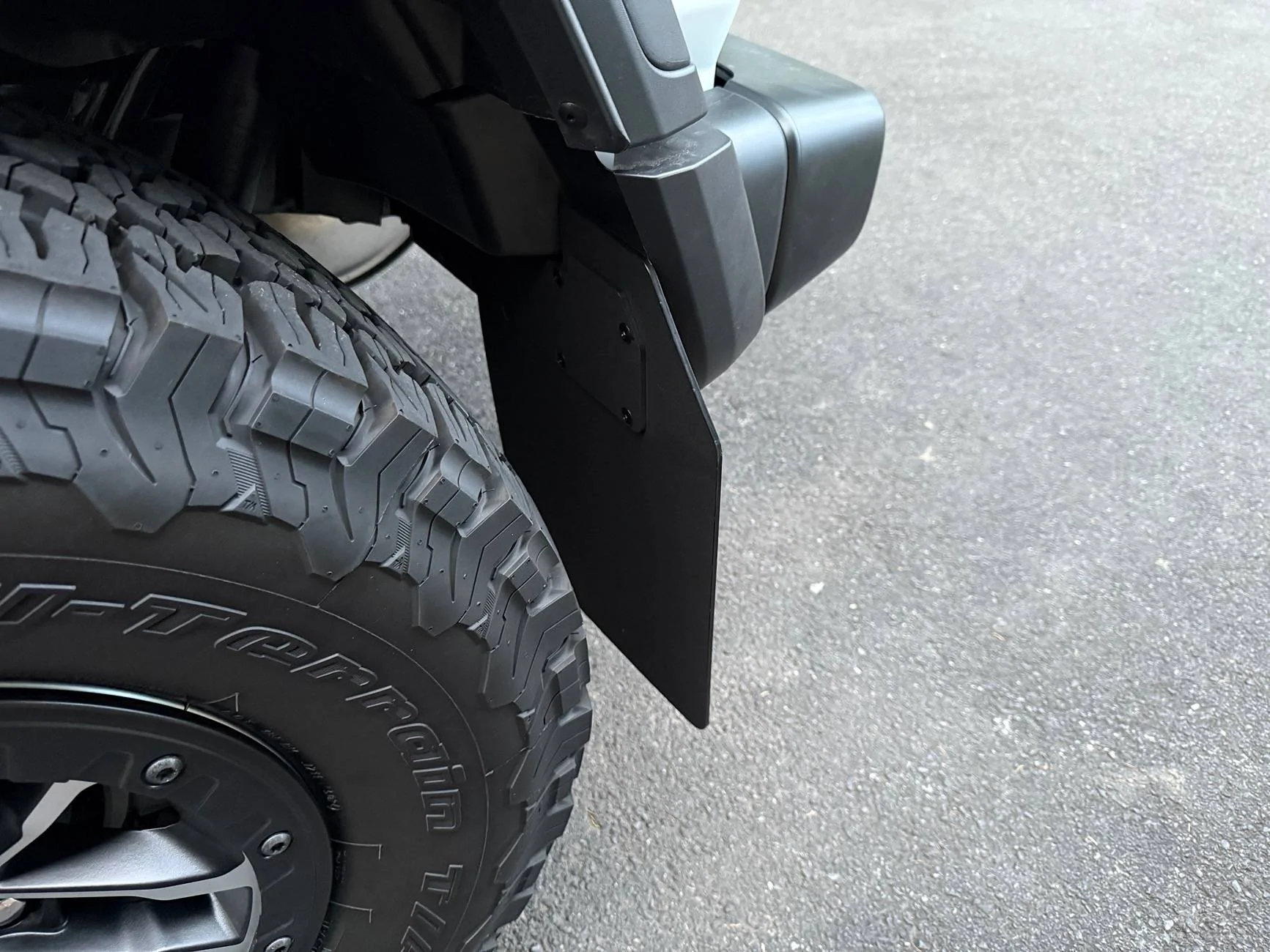 Jeep Wrangler JL Do Rally Armor Mud Guards work with the Xtreme 35 package? IMG_1164