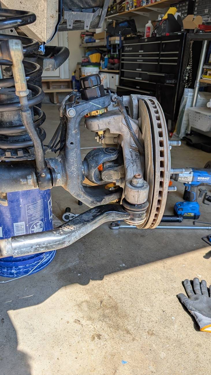 Jeep Wrangler JL The Ultimate Ball Joint Comparison!!! PXL_20250531_163936298.MP