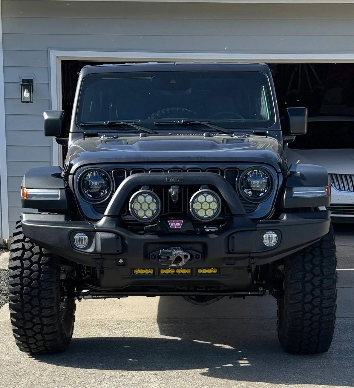 Jeep Wrangler JL Warn Zeon winch install IMG_3348