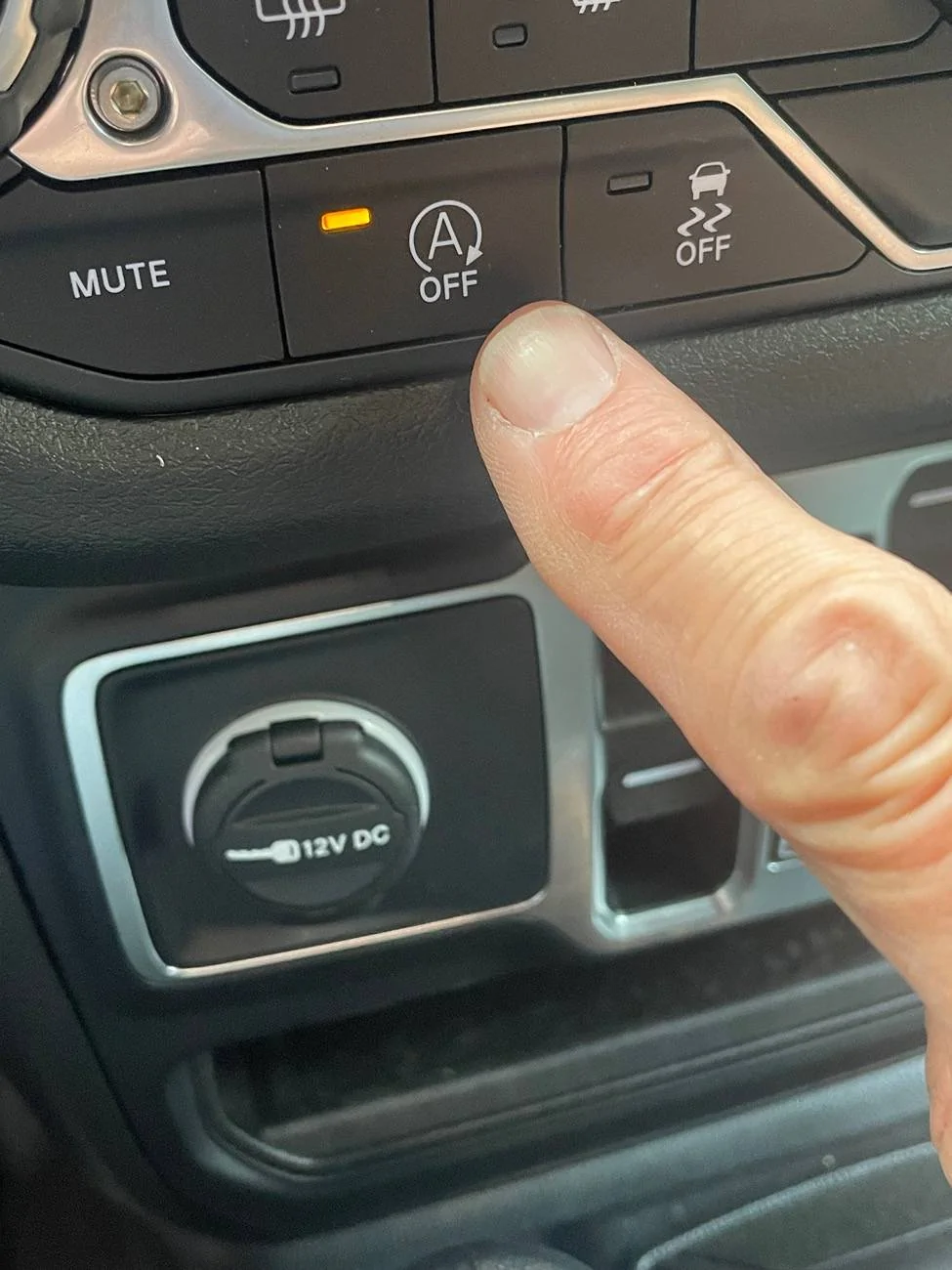 Jeep Wrangler JL Eliminating START/STOP IMG_0984