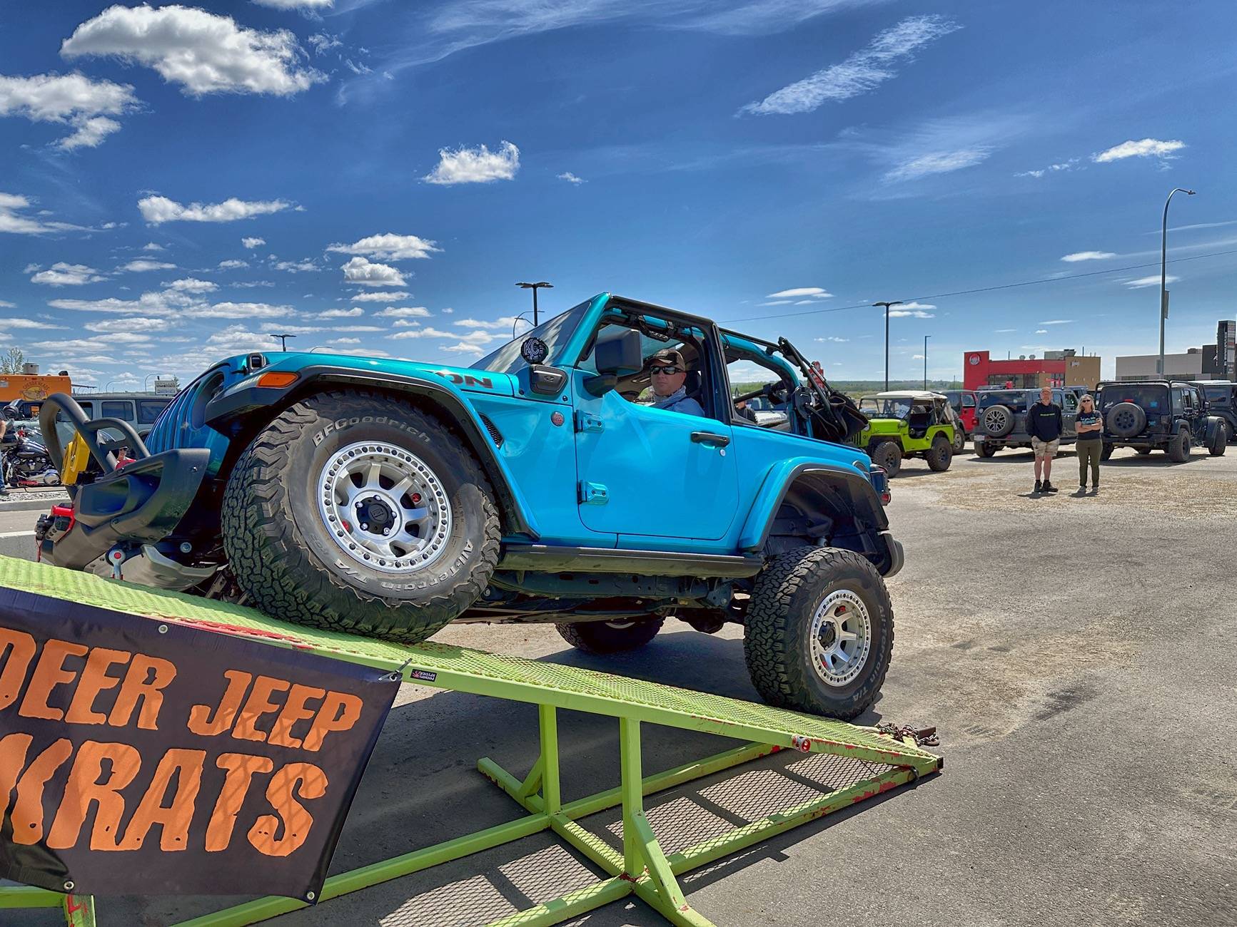 Jeep Wrangler JL Tops off 2 door pics! Enlight558