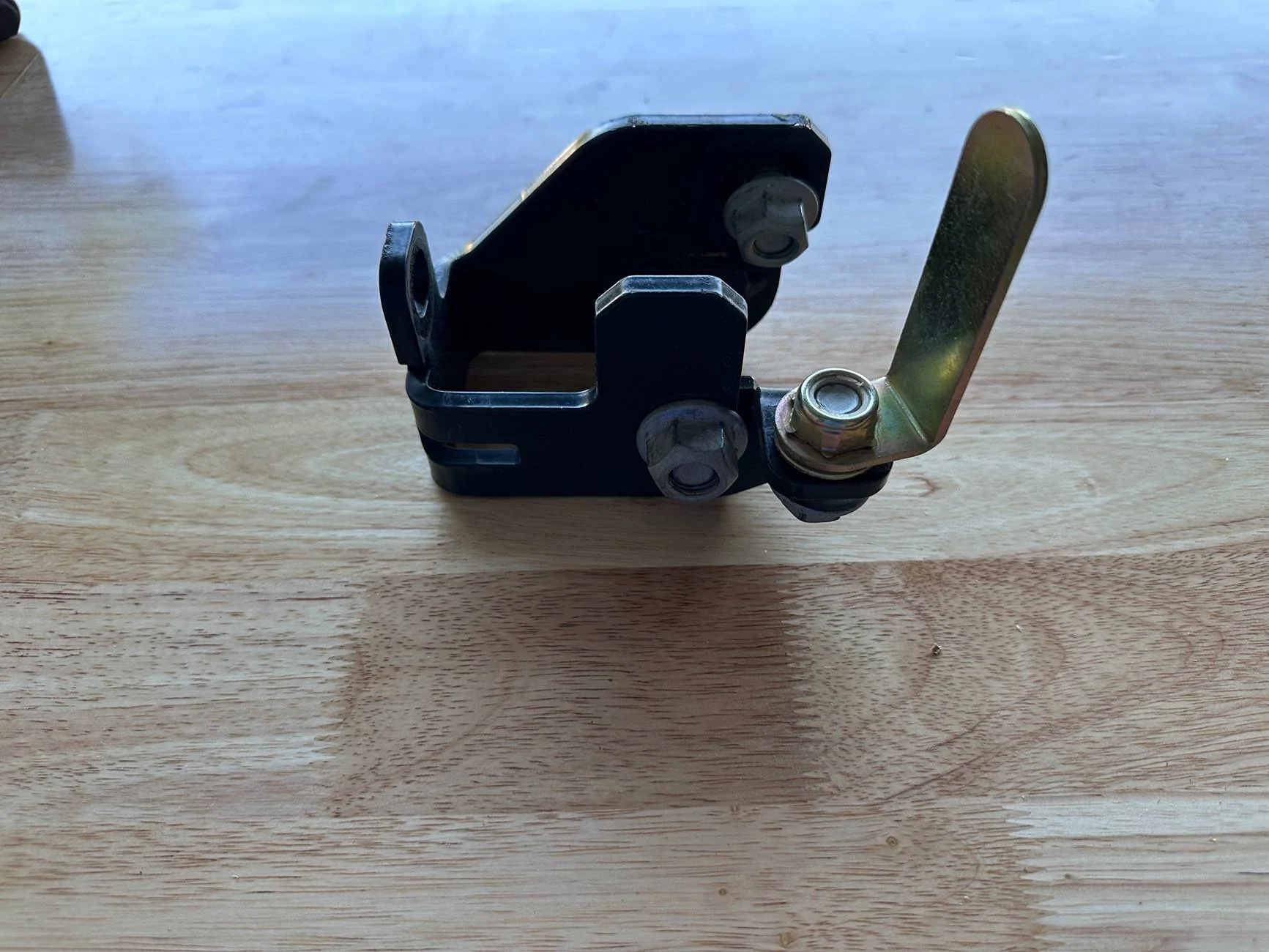Jeep Wrangler JL Teraflex front track bar relocation bracket, Apex Chassis steering stabilizer bracket IMG_3096
