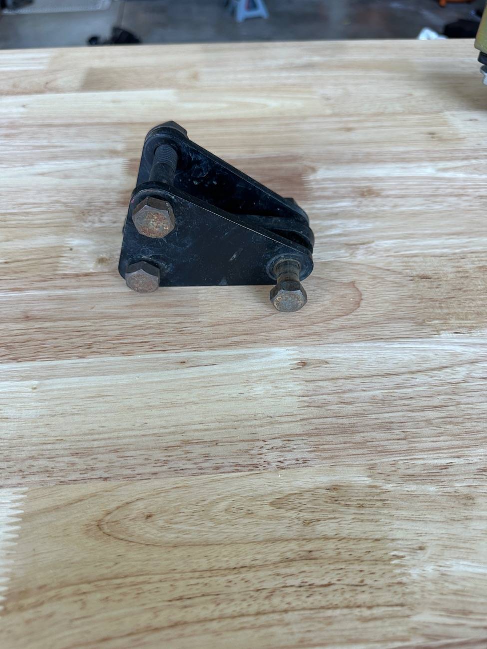 Jeep Wrangler JL Teraflex front track bar relocation bracket, Apex Chassis steering stabilizer bracket IMG_3099