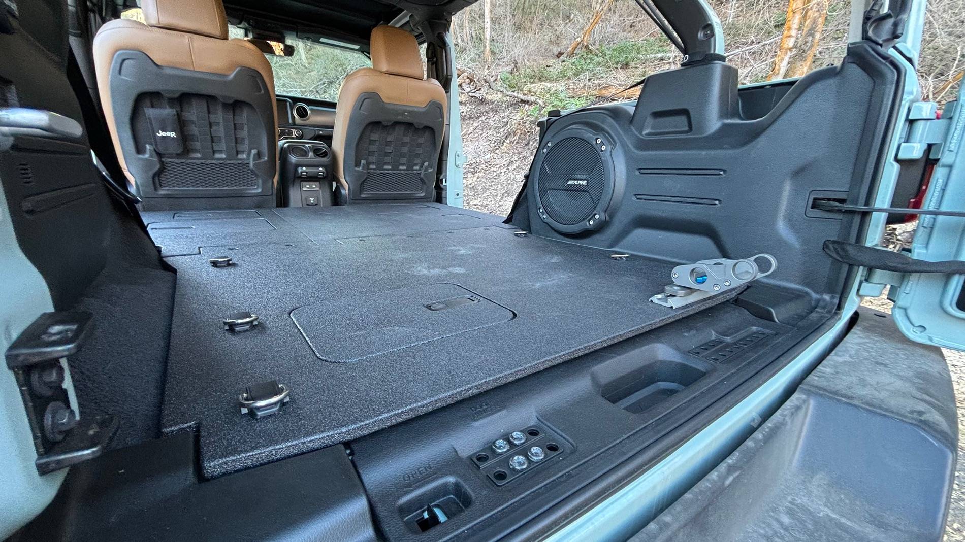 Jeep Wrangler JL JLU rear bike fork mount carrier installed in cargo area IMG_1729
