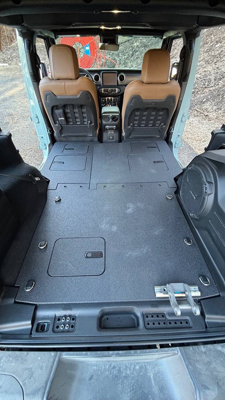 Jeep Wrangler JL JLU rear bike fork mount carrier installed in cargo area IMG_1728