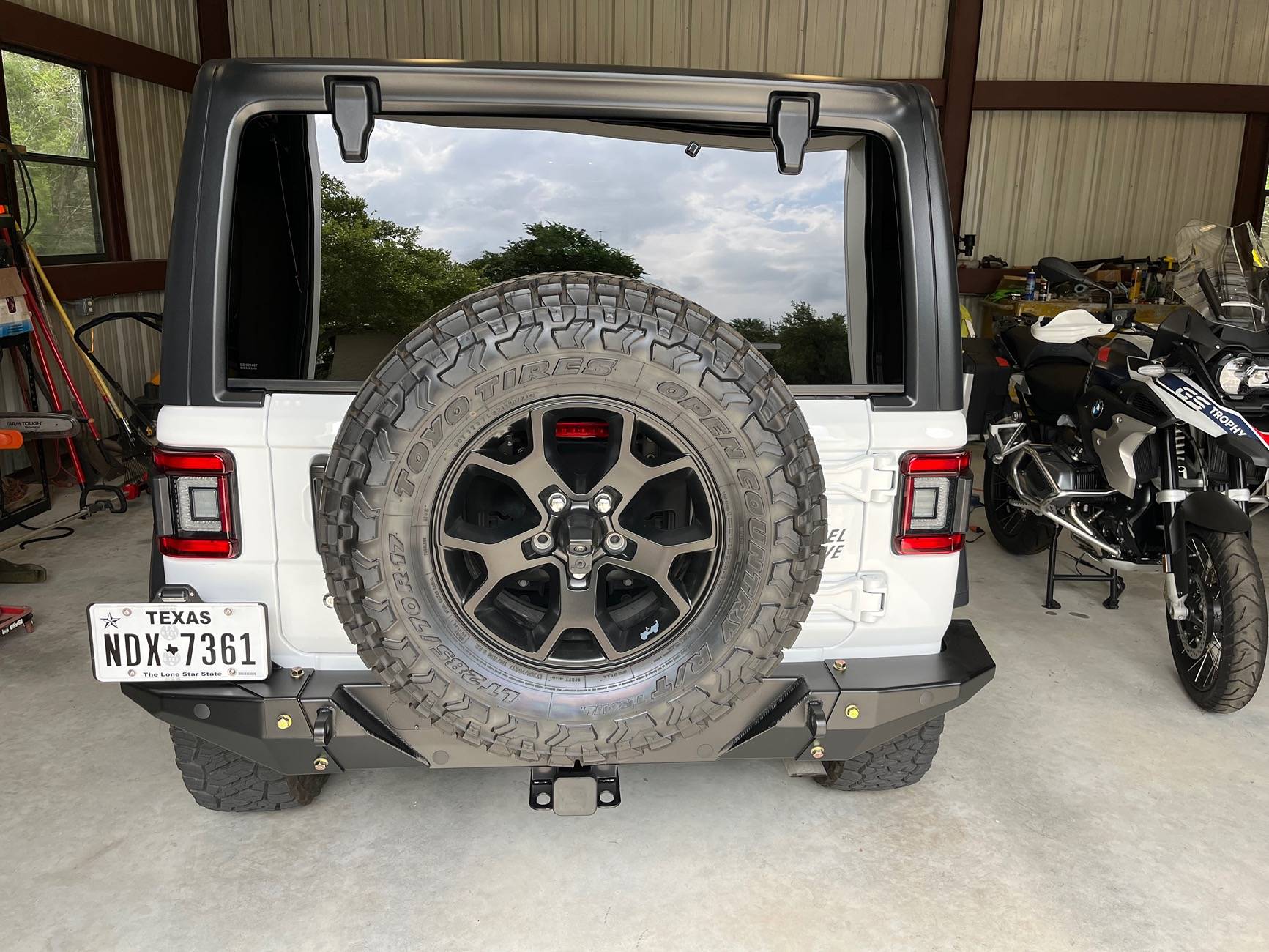 Jeep Wrangler JL big dumb  back up IMG_2456