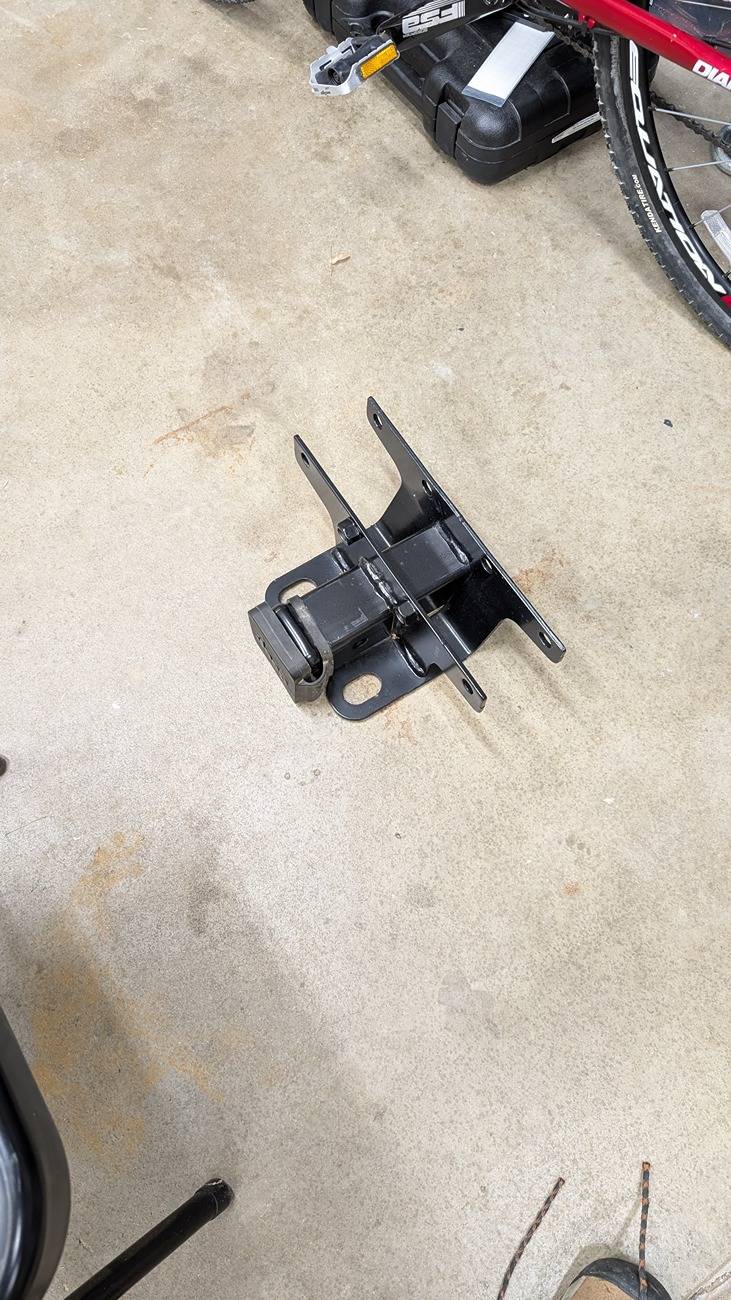 Jeep Wrangler JL Trailer Hitch PXL_20250618_213538165.MP