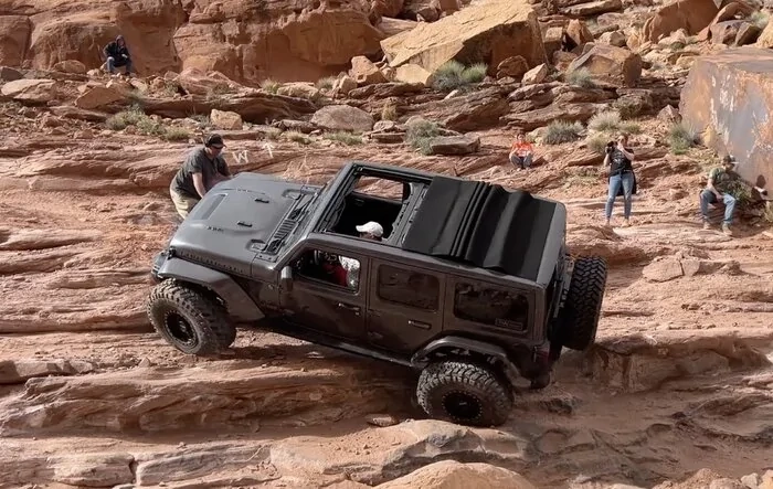 Wrangler 392 Nearly Flips at Moab EJS 2023