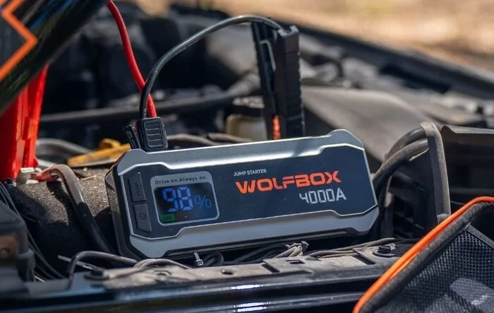 WOLFBOX MegaVolt24 4000A Jump Starter!