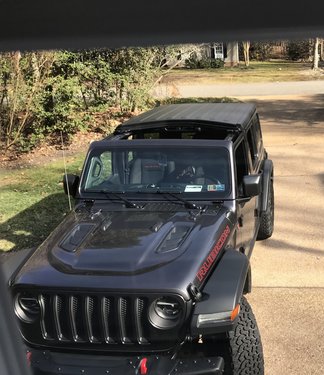 Jeep Wrangler JL First time with the top off! 792915FB-5424-4127-9501-31EC29F58D88