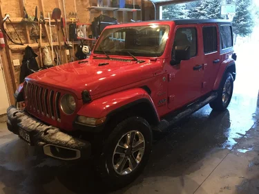 Jeep Wrangler JL Show off your Delivered JL Here! B1CC9969-28AD-4B94-8DEE-83B4814881F4
