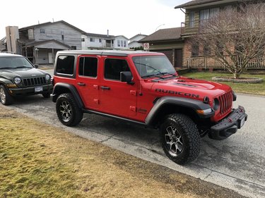 Jeep Wrangler JL Show off your Delivered JL Here! C1A5C78C-D133-4CA1-BBEE-17CD7B41F527