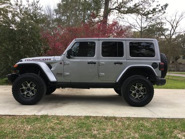 Jeep Wrangler JL Houston area lift installation D93B7648-E458-42F2-B0A0-8D291A4C6C14
